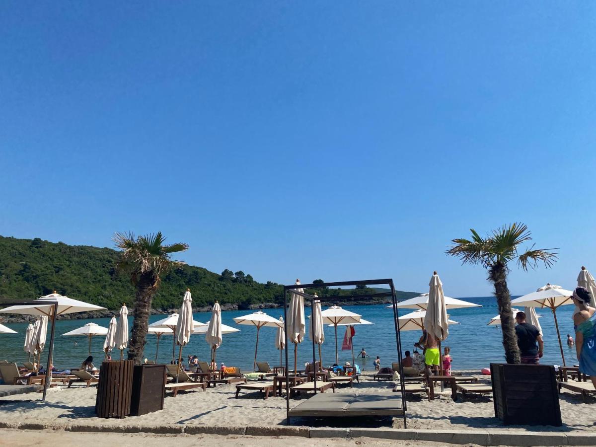 Apartments Villa Viktoria Tivat Luaran gambar