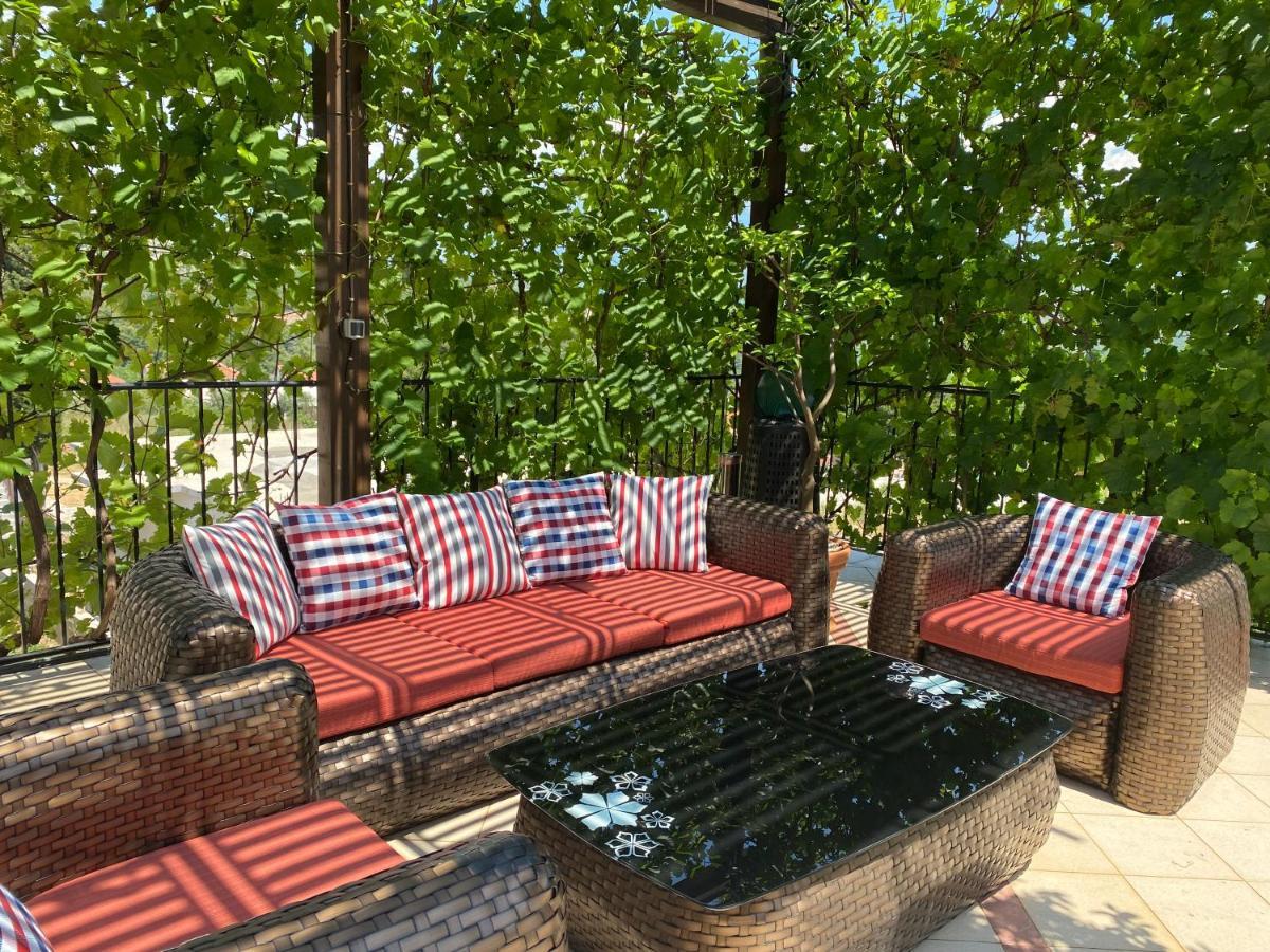 Apartments Villa Viktoria Tivat Luaran gambar