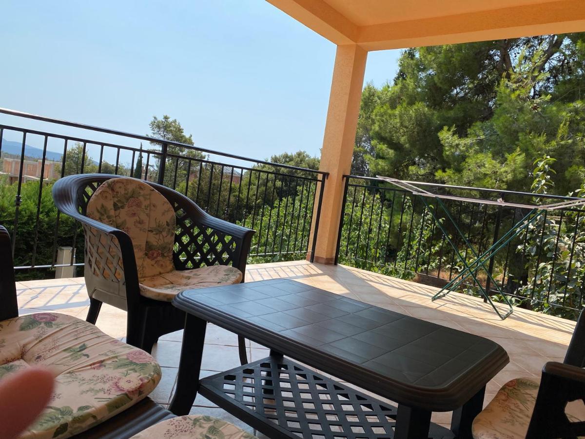 Apartments Villa Viktoria Tivat Luaran gambar
