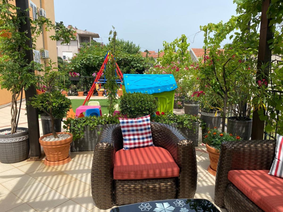 Apartments Villa Viktoria Tivat Luaran gambar