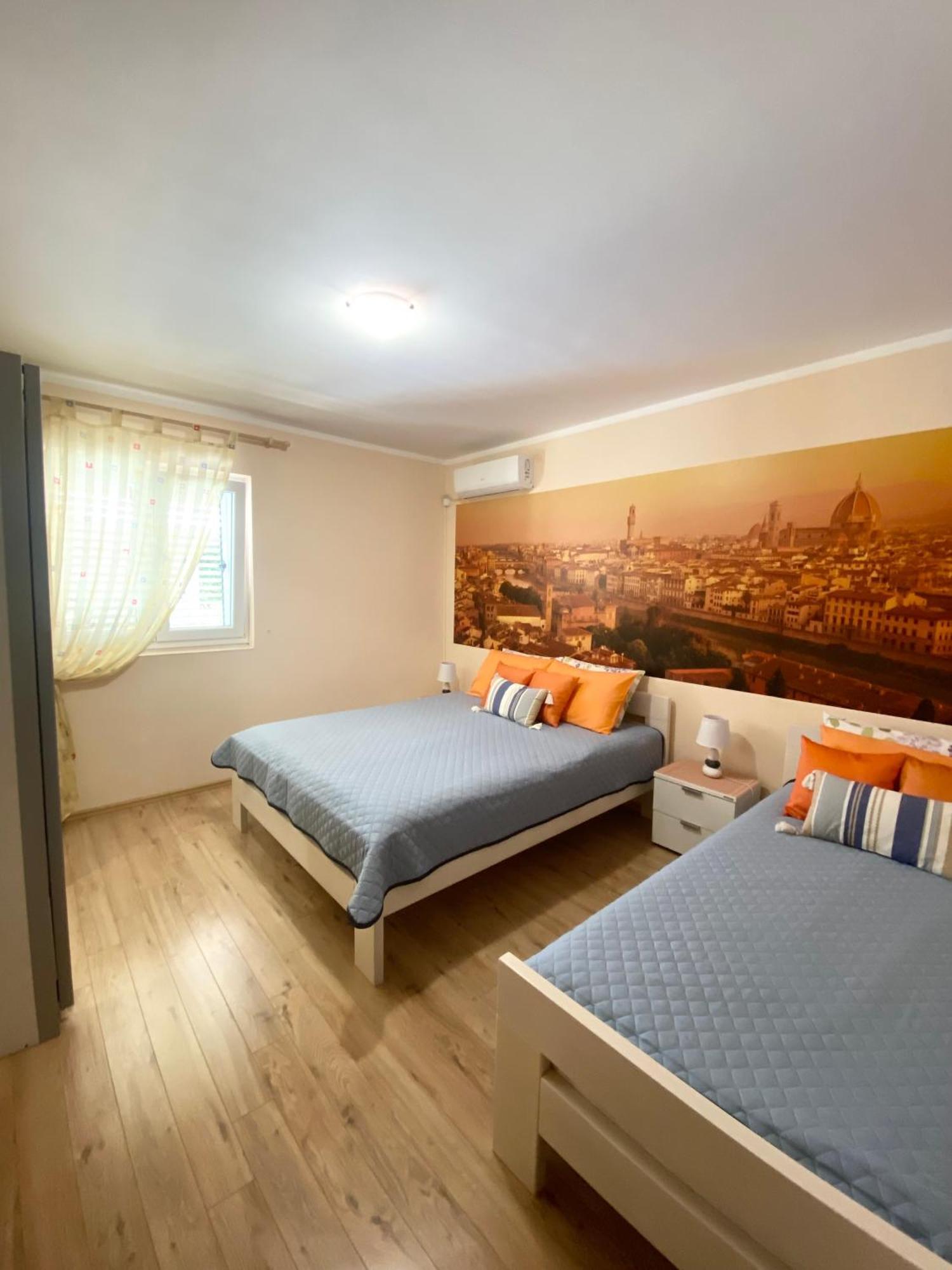 Apartments Villa Viktoria Tivat Luaran gambar