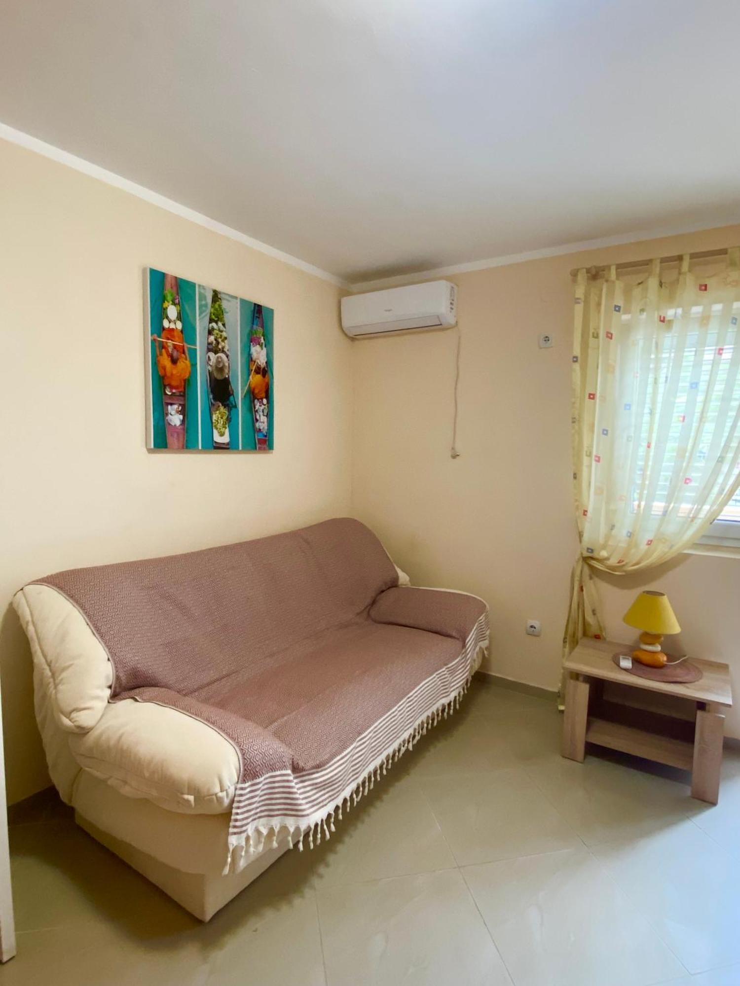 Apartments Villa Viktoria Tivat Luaran gambar