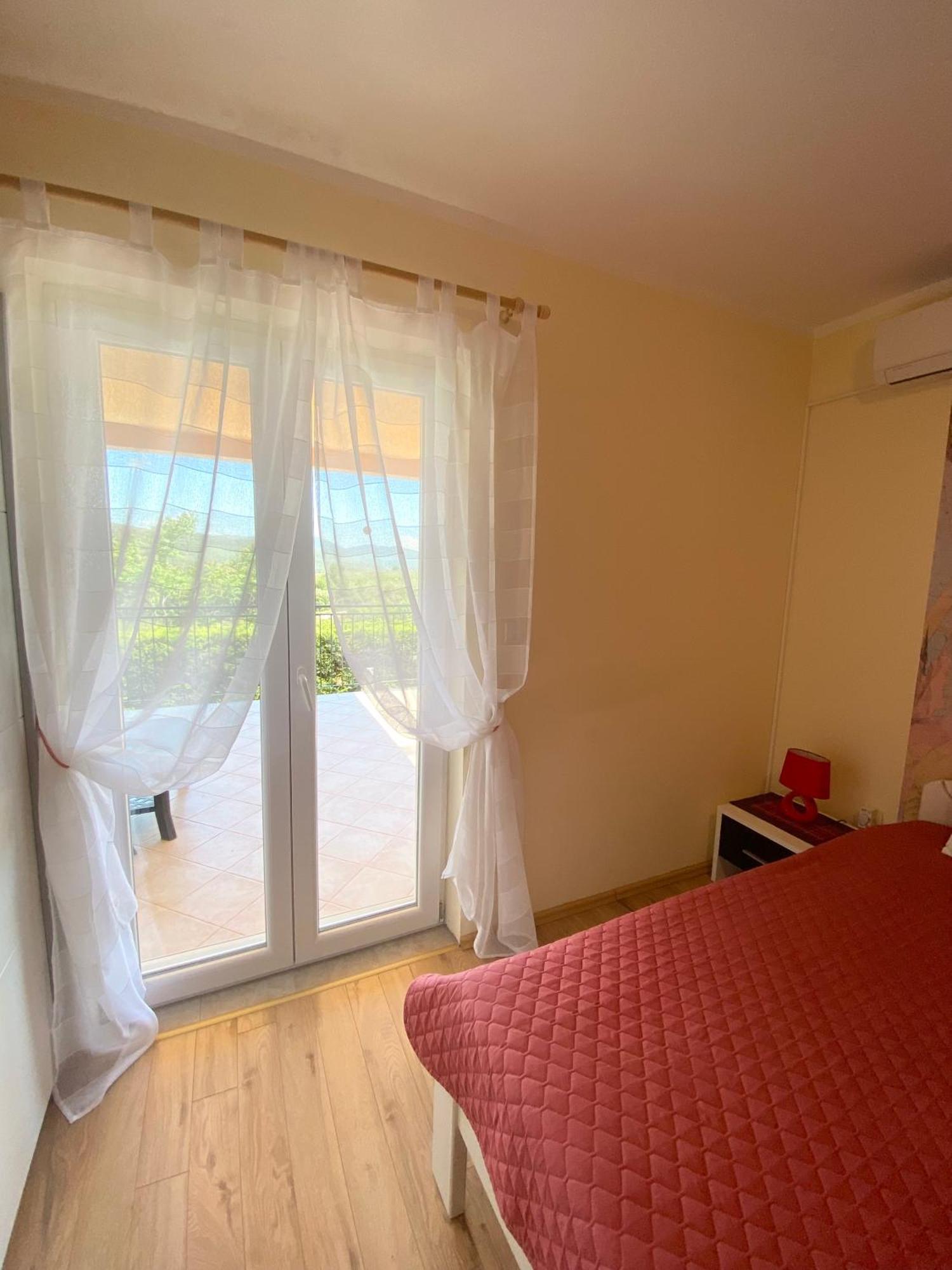 Apartments Villa Viktoria Tivat Luaran gambar